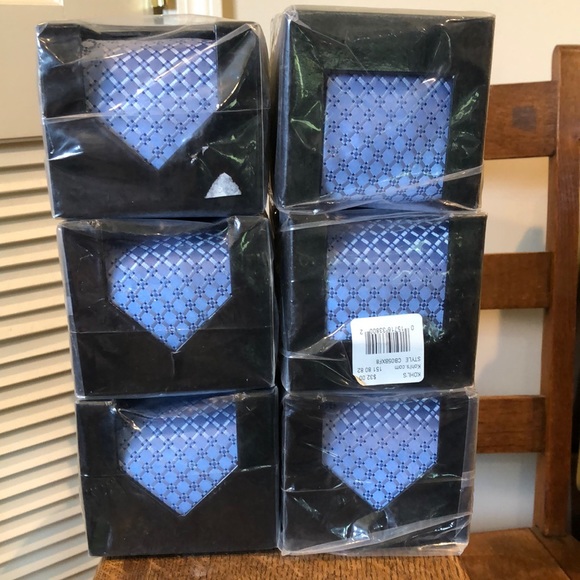 Set of Six Men’s Blue Ties - New in Box - Picture 1 of 5